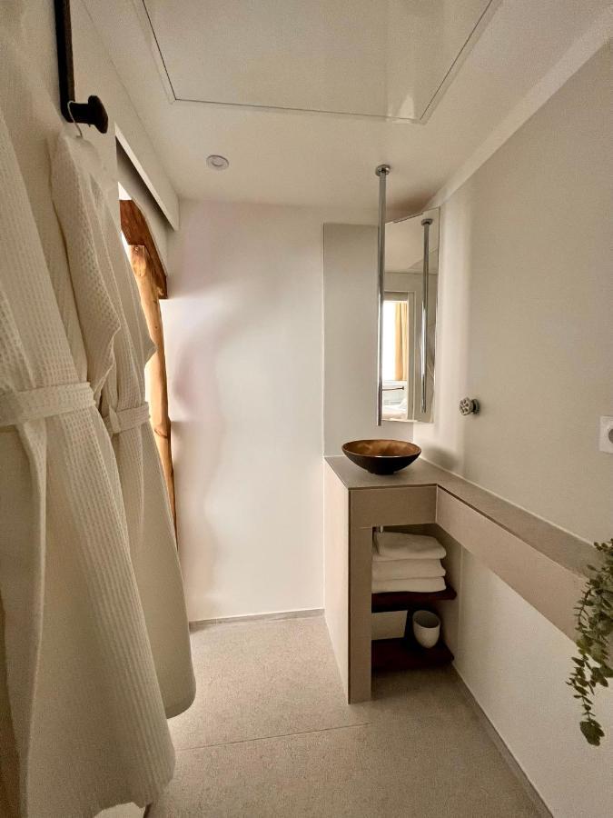 Tamarin & Capucin Suite Balneo Aubagne Exterior foto