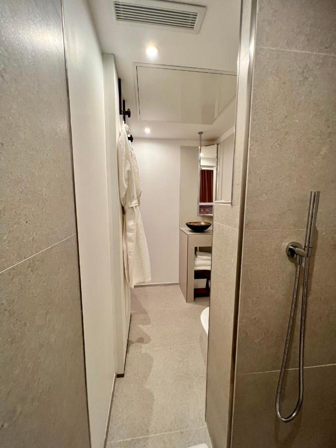 Tamarin & Capucin Suite Balneo Aubagne Exterior foto